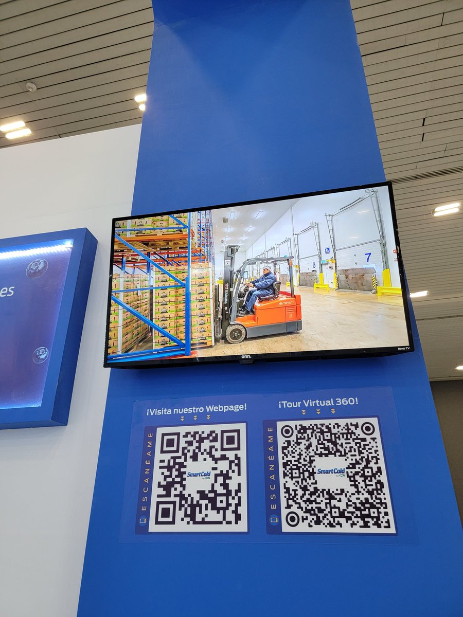 SmartCold_US's tweet photo. Up and running in booth #113 at  @aneberriesmx 2023🫐🍓🍇❄️

We are the #smart option for your value chain 🙌✅️

#SmartColdStorage #ColdStorage #Berries #Aneberries #ExpoGdl https://t.co/3bSqPUv7qE