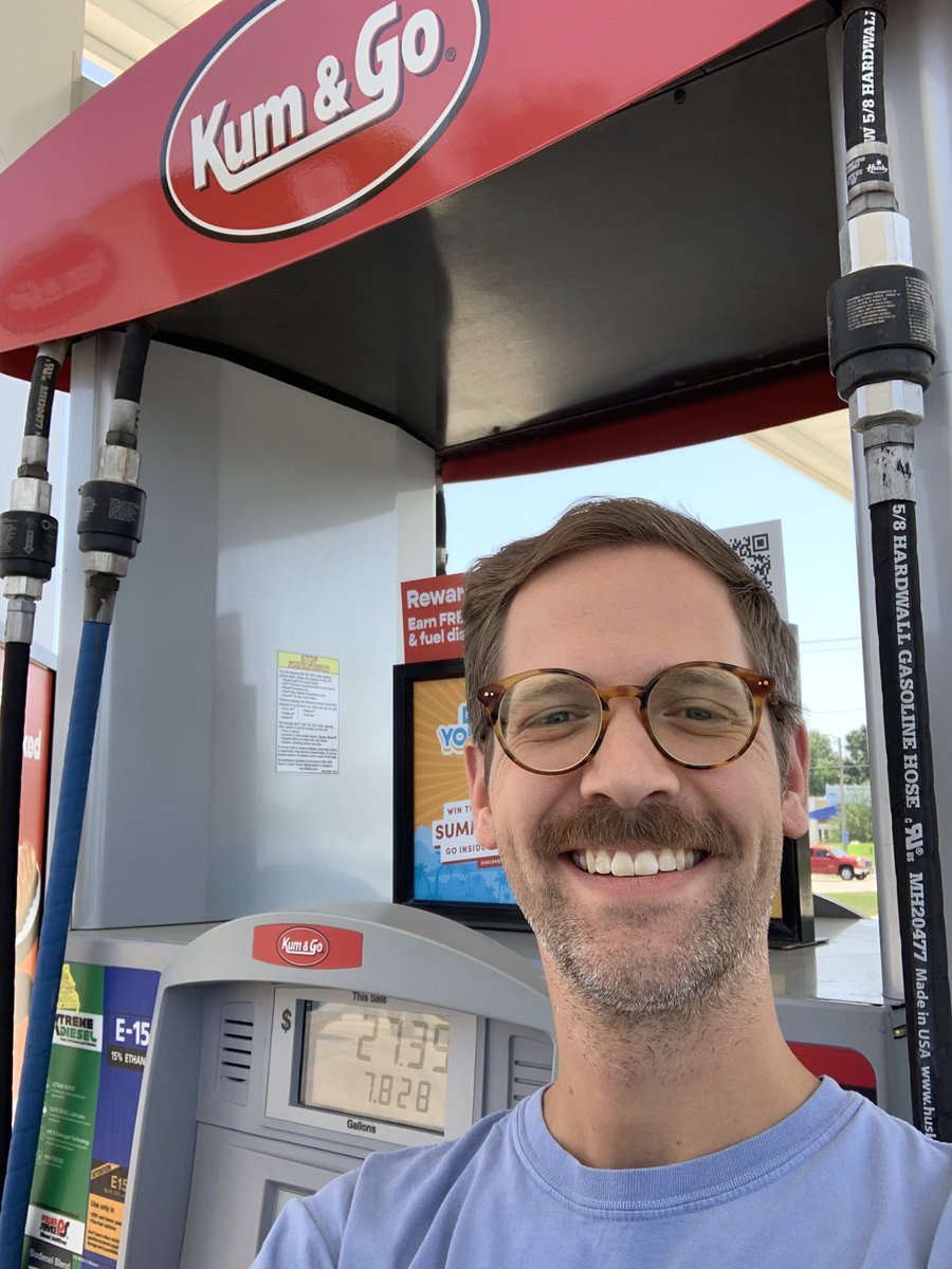 MisterSitruc's tweet image. Support SPS and @Foundation4SPS by filling up at a Kum &amp;amp; Go today! Every gallon of gas purchased helps raise money for grants written by teachers across the district. #gallons4growth #supportSPS