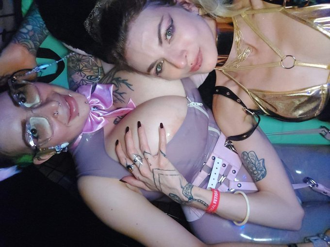 I like to hang out with my beautiful friends @GesSuicide  https://t.co/lhPJZsWZzY / https://t.co/2XroawjR1O<a class="tags" target="_blank" title="On Twitter" href="/?out=eyJ0eXAiOiJKV1QiLCJhbGciOiJIUzUxMiJ9.eyJpYXQiOjE3MjEzNzgwMDAsImlzcyI6InR3cG9ybnN0YXJzLmNvbSIsIm5iZiI6MTcyMTM3ODAwMCwiZXhwIjoxNzUyOTE0MDAwLCJyZWRpcmVjdF91cmwiOiJodHRwczovL3R3aXR0ZXIuY29tL0dlc1N1aWNpZGUifQ.sCA57X0RuHooj6LlO7aQqGGo_8wc069FvM3hDOz34vILq8xVqr3LPUUV0VPL2Uelnw1hh2BB1JKcUJp161yZeA">@GesSuicide</a><a href="/tag/curvy"class="tags"><span>#curvy</span></a><a href="/tag/hot"class="tags"><span>#hot</span></a><a href="/tag/fetish"class="tags"><span>#fetish</span></a><a href="/tag/kinky"class="tags"><span>#kinky</span></a><a href="/tag/bigboobs"class="tags"><span>#bigboobs</span></a><a href="/tag/naughty"class="tags"><span>#naughty</span></a>