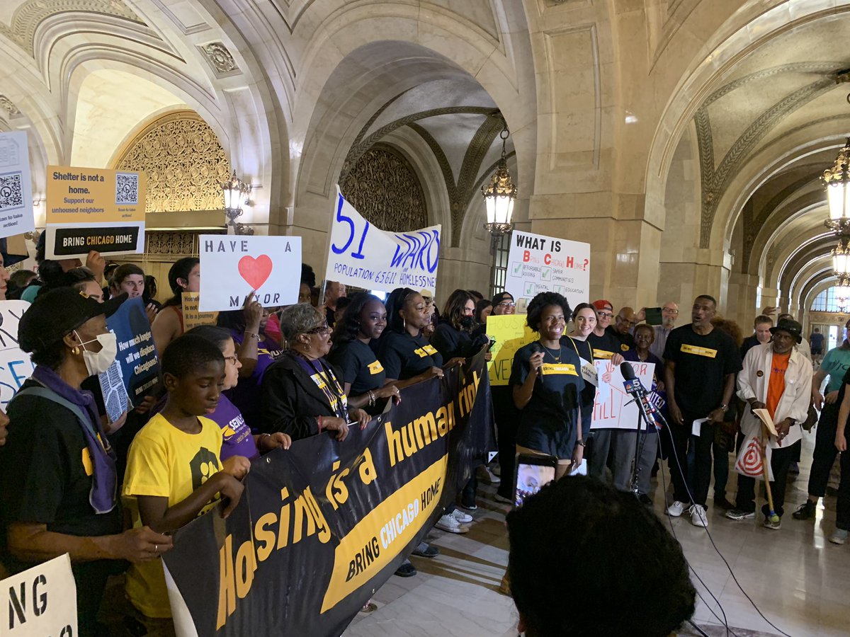 lyssirr's tweet photo. We had over 120 supporters show up to our rally for #BringChicagoHome. Now we have a packed house at the subject matter hearing at the Committee on Housing! https://t.co/snOIBVdtuN