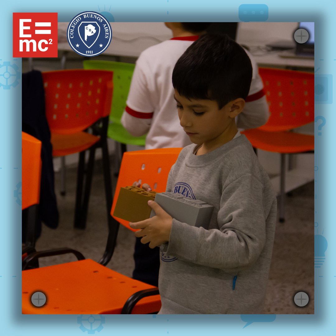 proyectoemc's tweet photo. Taller de Modelado e Impresión 3D "Creando Ciudades 3D en Tinkercad" 🧑🏻‍💻

Si no querés perderte nada sobre nuestros talleres, no dudes en seguirnos y visitar nuestra PÁGINA WEB 💻
📍LINK EN BIO

#robot #robotica #roboticaeducativa #roboticaemc #programacion #impresion3d #tinkercad https://t.co/VVmUhT0kAX