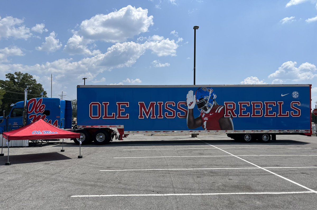 SuperTalk News tweet media