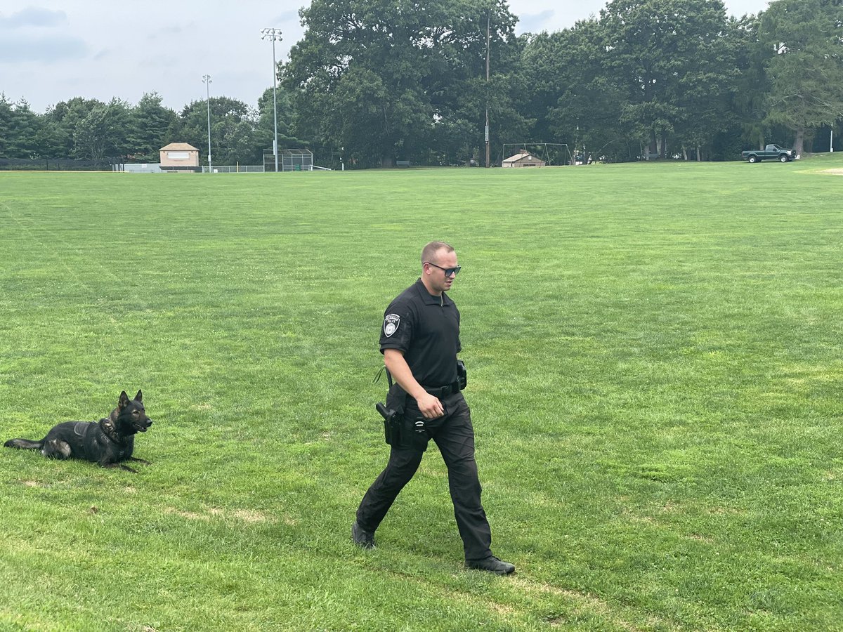 FraminghamPD's tweet photo. This afternoon the #FPYA had a demonstration from the K-9 Unit. Officer Matt Mangano and K9 Isco demonstrated the importance of obedience. Officer Buma and K9 Bergy, and Officer Lewis and K9 Murph demonstrated shell casing and article searches. ๐พ๐พ https://t.co/5tnQPbjA0k