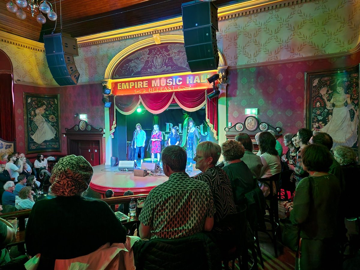 Beautiful 4 part harmony from "Landless" at the Empire #Belfasttradfest