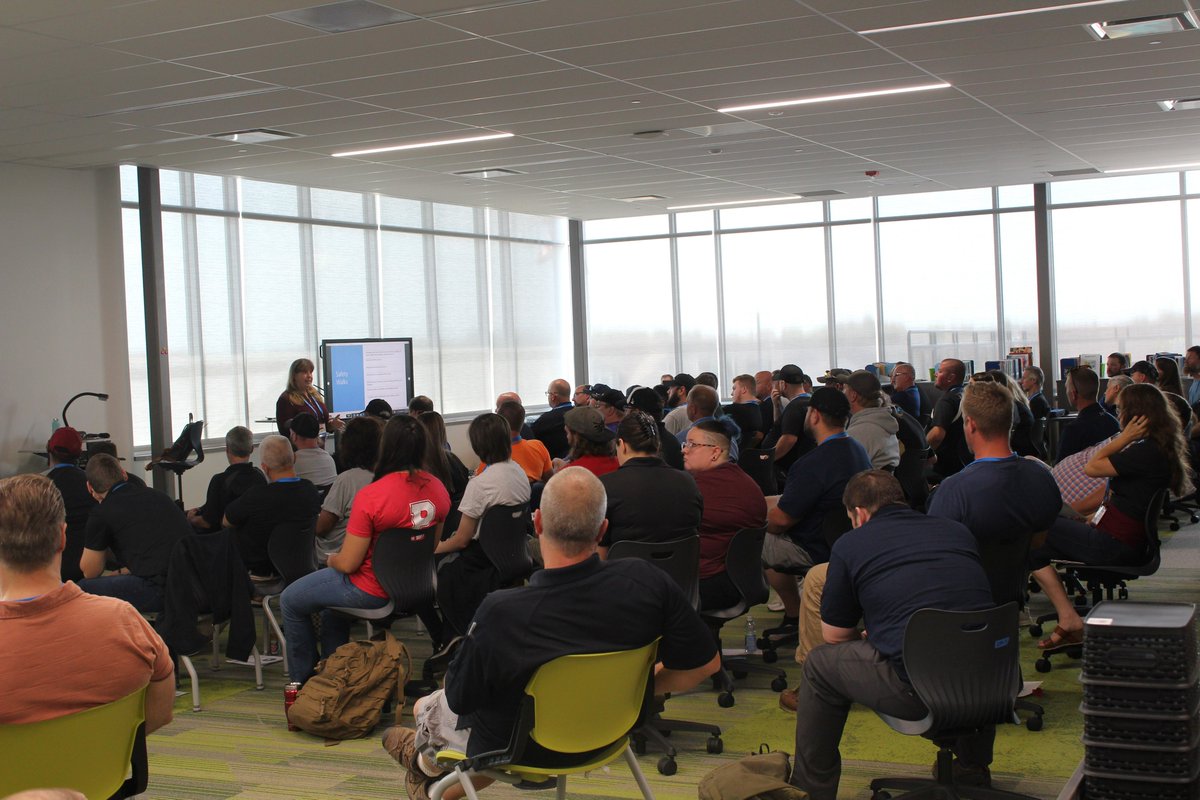 Oconomowoc Schools tweet media