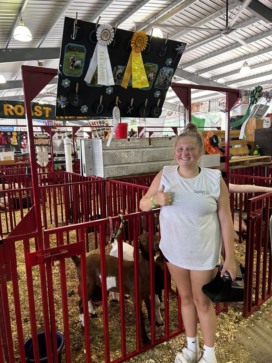 VolleyballBMS's tweet image. Congratulations to our volleyball players who competed at the Clermont County and Ohio State Fair this week!
We love seeing our athletes excel at other things! 
#multisportathletes
