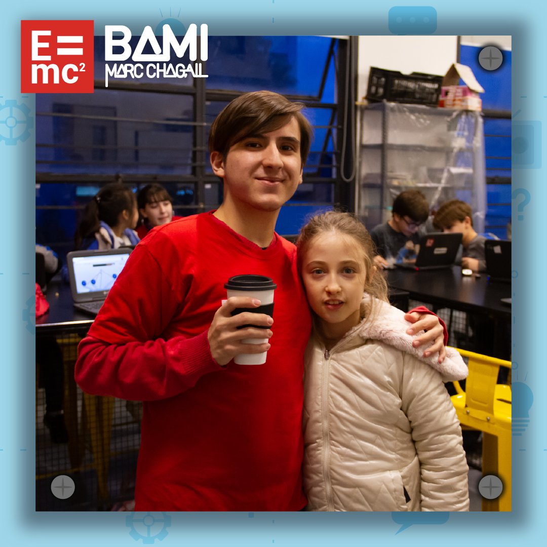 proyectoemc's tweet photo. Taller de Robótica y Programación para chicos de 7 a 11 años 🤖

PRÓXIMOS TALLERES DISPONIBLES.
PEDIR INFO POR MD ✉️

Aprender jugando! ❤️

#robot #robotica #roboticaeducativa #roboticaemc #educacion #taller #programacion #impresion3d #tinkercad #tecnologia #aprenderjugando https://t.co/nS7r9mwqCJ