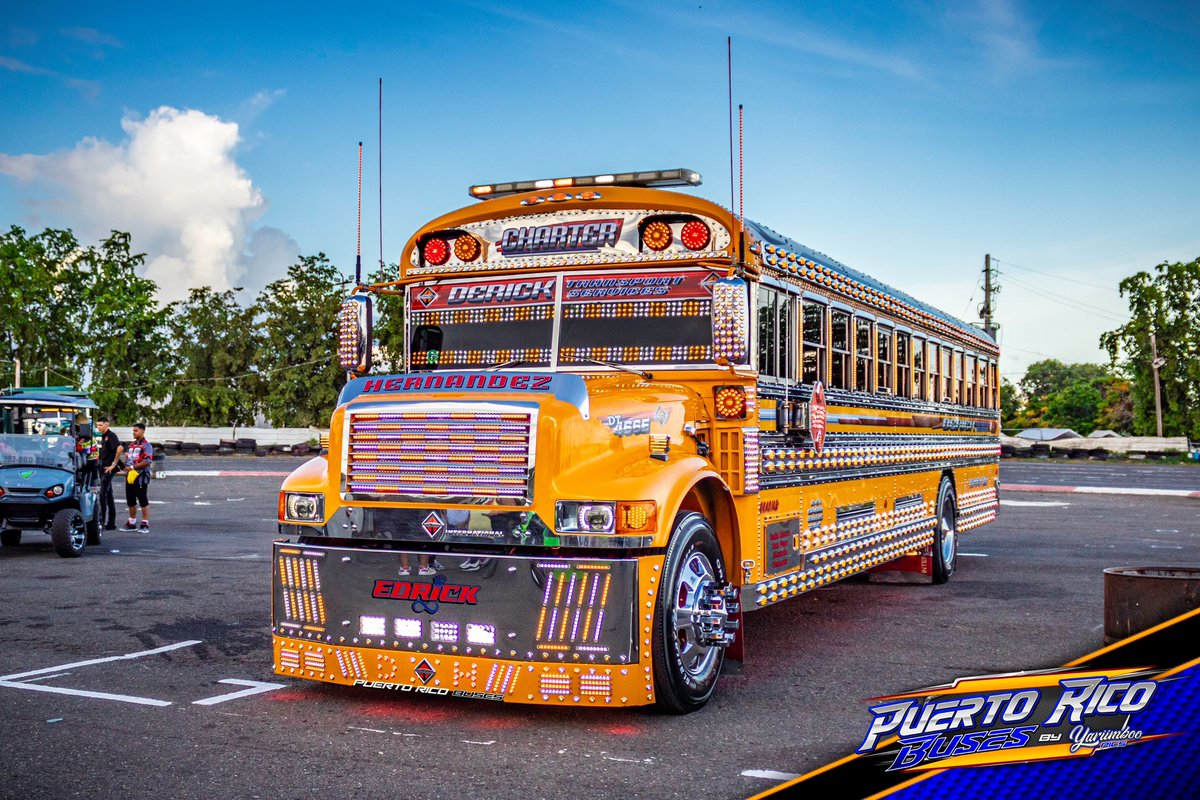 puertoricobuses's tweet photo. #INTERNATIONAL 3800B CHARTER BUS🔝| Optimus Diesel Show 2K23 #SummerEdition 🇵🇷📷🔥🔥
▪️
▪️
▪️
▪️
#puertoricobuses #teampuertoricobuses #trucknation #truckshow #schoolbus #charterbus #partybus #schoolbusdrivers #bus #buses #busdrivers #busshow #autobus #autobuses #chrome https://t.co/a4x0a3KOw0