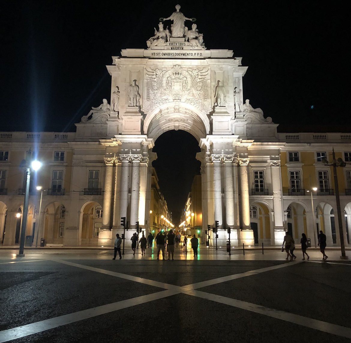 marina4930's tweet photo. Lisboa 🇵🇹🫶🏼 https://t.co/IHEbULXaP9