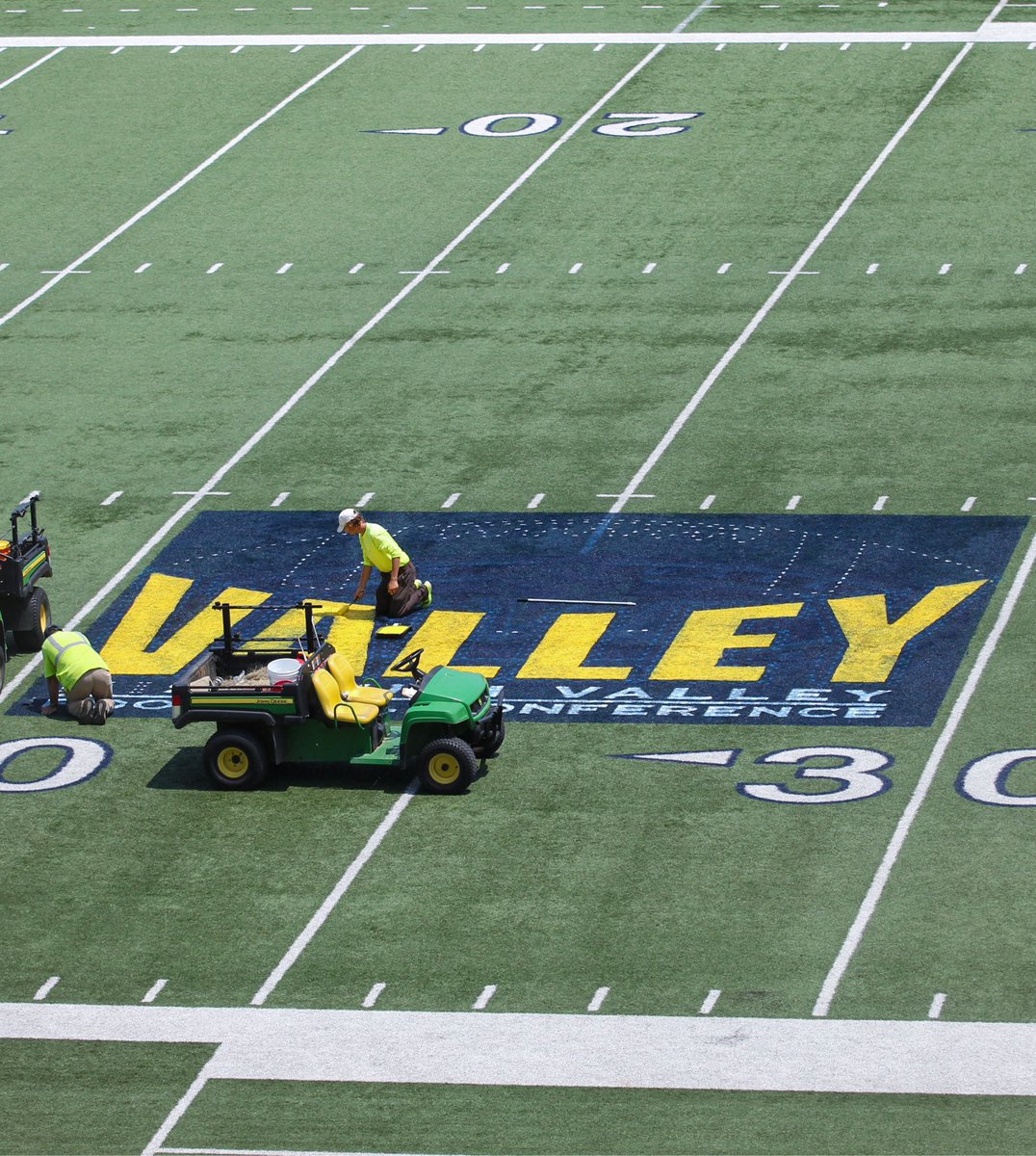 👀 Something new at Roy Stewart Stadium @ValleyFootball | #GoRacers🏇