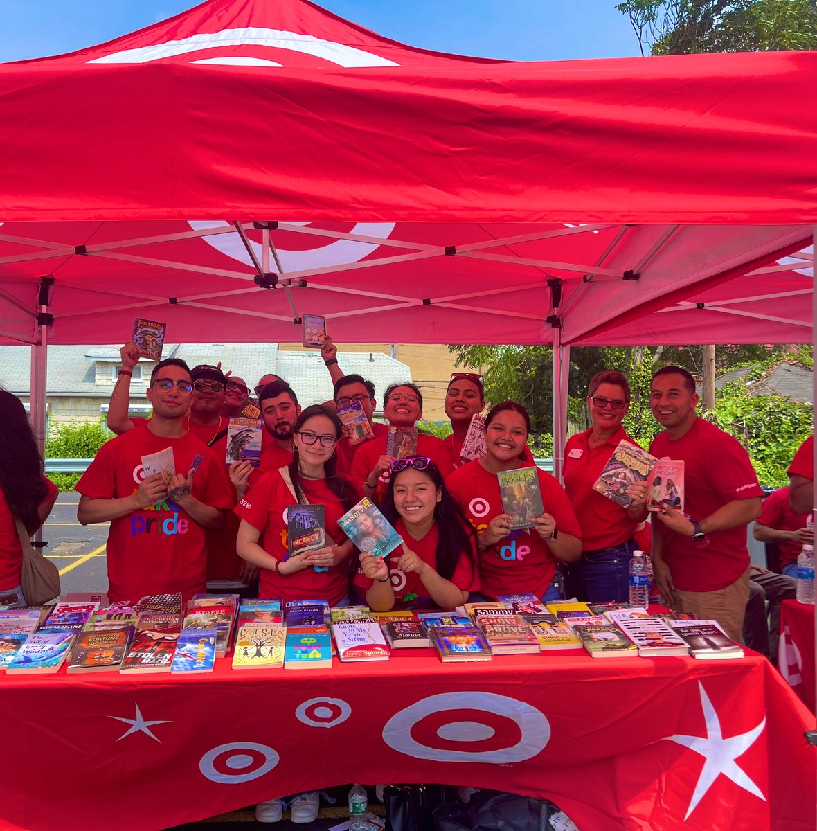 Daysi_TGT's tweet photo. 📖✨ Garrison once said, “A book is a gift you can open again and again” Today #T3280 and our sister stores got a chance to spread this timeless gift in our communities. Seeing their smiles and excitement made it all worthwhile! 📚#BookFair #WorkSomewhereYouLove @KellyMcGarrity https://t.co/IO23RMeo7C