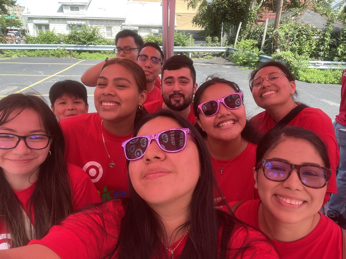 Daysi_TGT's tweet photo. 📖✨ Garrison once said, “A book is a gift you can open again and again” Today #T3280 and our sister stores got a chance to spread this timeless gift in our communities. Seeing their smiles and excitement made it all worthwhile! 📚#BookFair #WorkSomewhereYouLove @KellyMcGarrity https://t.co/IO23RMeo7C