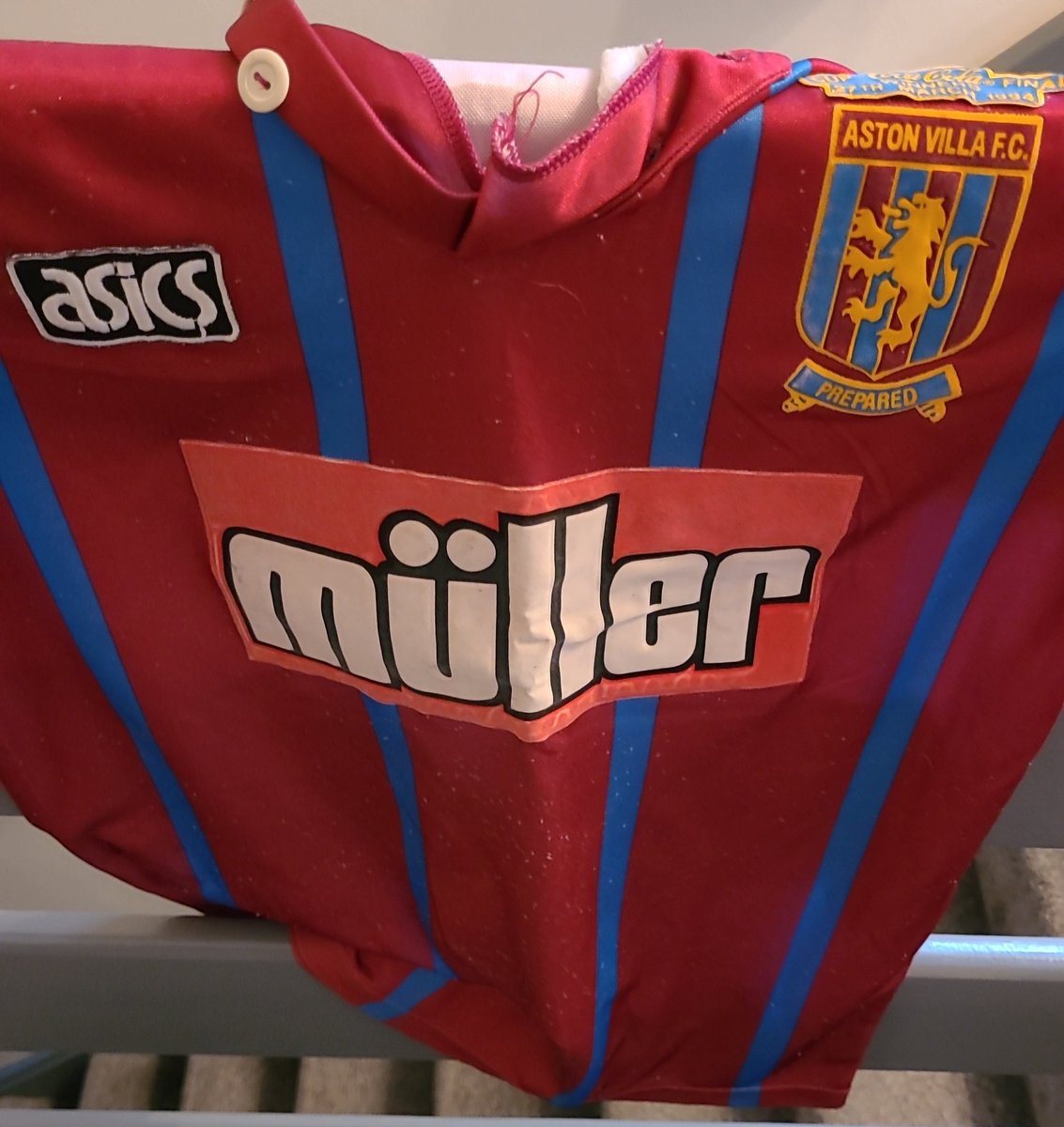 Sayers8's tweet photo. OG 1993/94 Edition #thingsyoufind https://t.co/hThNslpCfd
