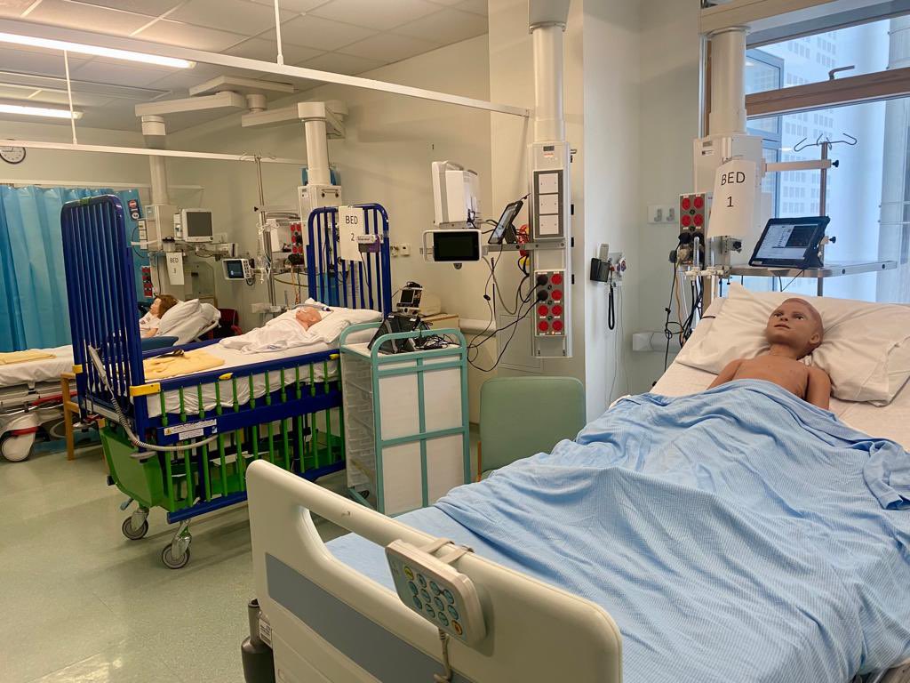 Rebecca Akehurst tweet media