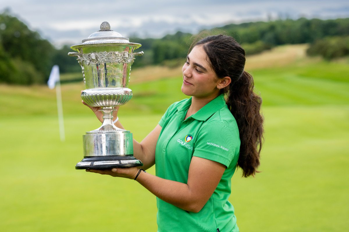 GolfRSA's tweet photo. 🏆 Flying the flag for South Africa! 🇿🇦
Congrats to @GolfRSA National Squad member Gia Raad, winner of the 2023 English Girls Open Amateur Stroke Play Championship!
The 2023 Nomads SA Girls winner fired 2 eagles in her final round 68 to triumph by 5 shots on 12-under at the Caversham Golf Club!

📷 @EnglandGolf
#golfrsa #itstartshere #juniorgolf #juniors #lovegolf #champion