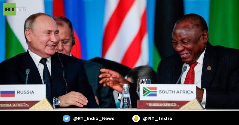 WatuJayP's tweet photo. Tony Yengeni invited as a "special guest" to the opening and closing of the conference 😀

Tony Yengeni is not a delegate at the National Conference of ANC Veterans League 

It just doesn't stop raining stones for #RETForces https://t.co/YIMMHJuxJI
