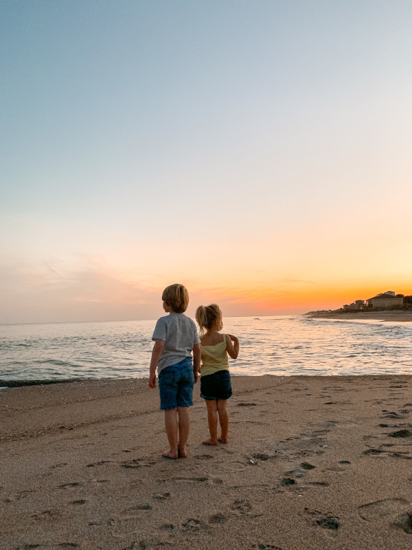 Get featured in the SC Vacation Guide by sharing your favorite family tradition or annual vacation that takes place in South Carolina! 

Just upload your story and photo(s) to our site and follow the prompts to give us permission to feature you: fal.cn/VacationGuideU….