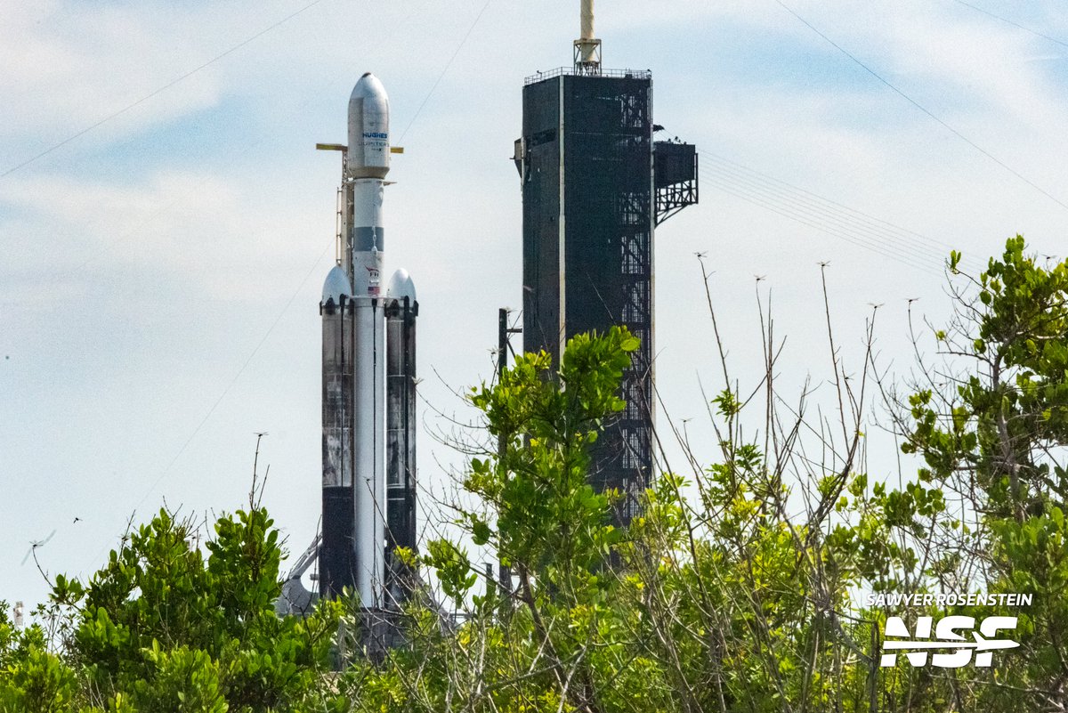 thenasaman's tweet image. It's a busy time at the Cape. Over at the port, B1076 is back from Sunday's Starlink 6-6 launch.

At 39A SpaceX is aiming for an 11:04pm ET second try at launching Falcon Heavy

At Pad 40 SpaceX is aiming for the Starlink 6-7 launch currently set for 10:20pm ET TONIGHT!