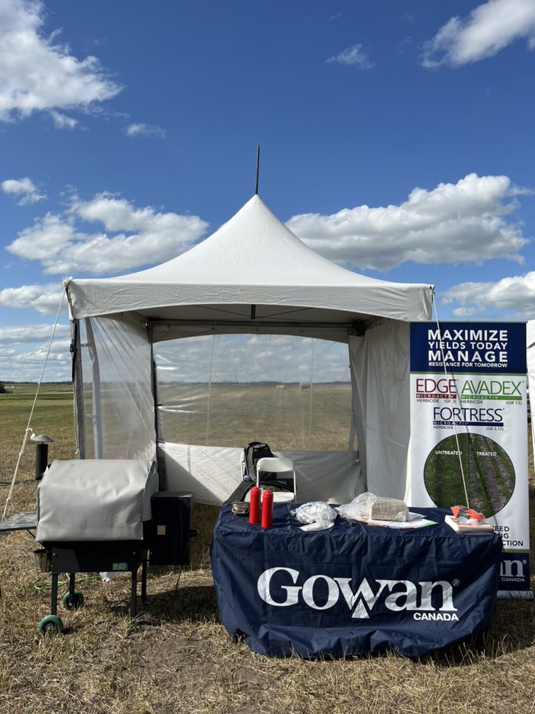 Today I’m at the <a href="/CoreAgInputs/">Core Ag Inputs - White Butte</a> field day in White Butte. I’ll be serving pulled pork and answering any of your questions about Avadex, Edge, Fortress, Insight and our fall grower program! #BeProactiveWithYourMicroactiv #GetYourEdgeOn #AvadexStartClean <a href="/gowancanada/">Gowan Canada</a> @TeamSASKGOWAN
