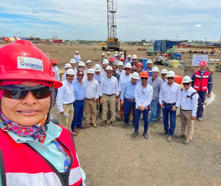 #LaSelfiedelDía en el patio de construcción de la empresa ESEASA @Pemex