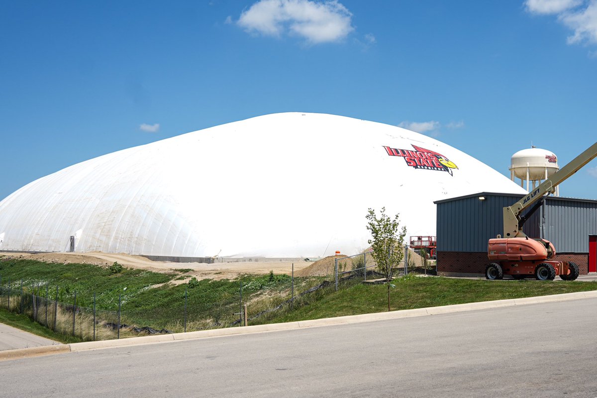 Illinois State Athletics (@isuredbirds) on Twitter photo It’s here👀📈
The indoor practice facility has officially been inflated! It’s here👀📈
The indoor practice facility has officially been inflated!