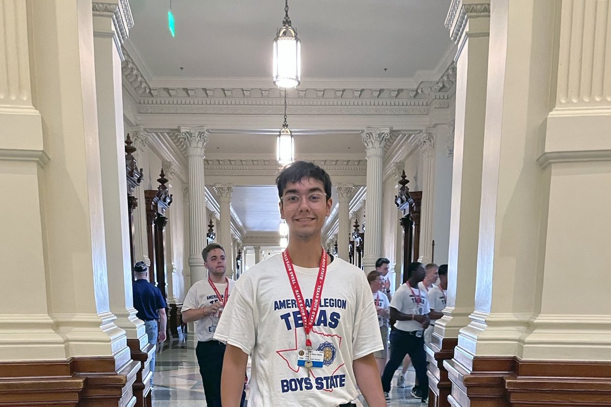 CyFairISD's tweet photo. Congratulations to @JerseyVillageHS senior Joshua Kofler on participating in @TexasBoysState, a one-week seminar that helps educate future leaders about government and civics. https://t.co/JBXq87a2Zx #CFISDspirit 🎉 https://t.co/A0PF0Dhiyl