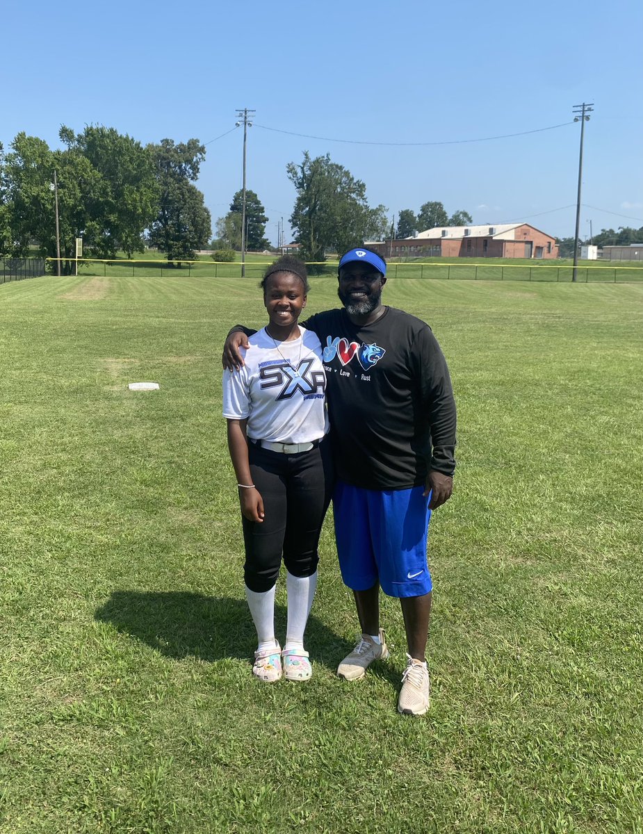 Blessed to receive my first offer from Rust College. Thank you to <a href="/CoachK_Vivians/">Coach Kendrick Vivians</a> for the great experience!