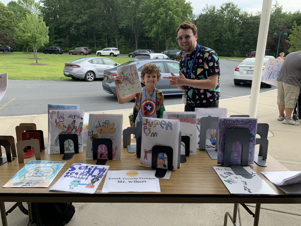 EdTechHFCSD's tweet photo. Thanks @HudsonFallsCSD for another great STEAM Showcase! Creativity was at an all time high! https://t.co/AYdD18iof0