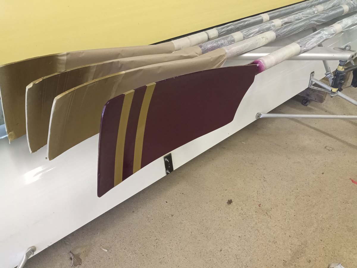 This metallic gold 2K Polyacrylic is quite something. Ready to go for the weekend. <a href="/zoedetoledo/">Zoe De Toledo</a> <a href="/Astroclassicist/">Oliver Clarke</a>