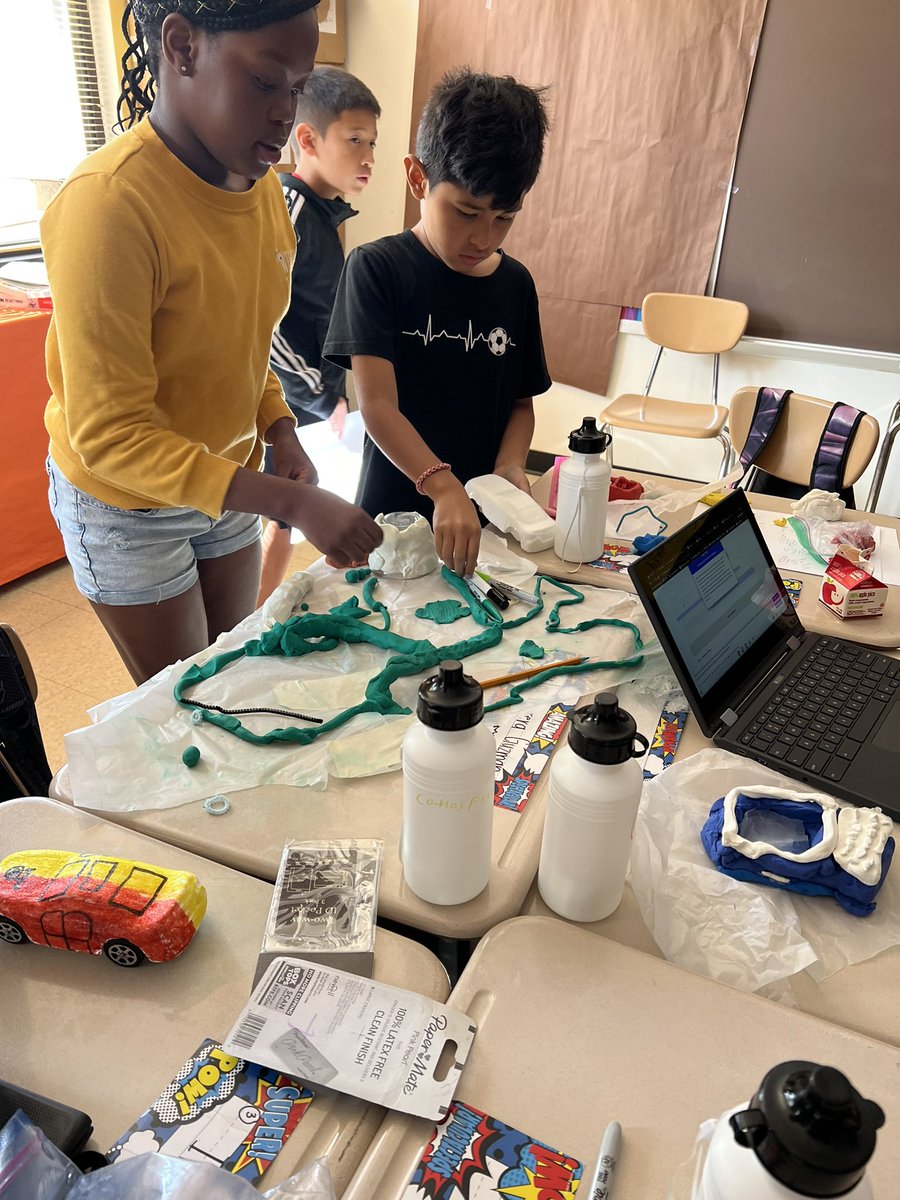 mcpsEDUCATOR's tweet image. Our @SouthLakeES students shared an incredible showcase of STEM projects — including diorama’s, model cars, gardens, graphs and data! There explanations and presentations were detailed and at grade level!!#nosummerslide #summersuccess