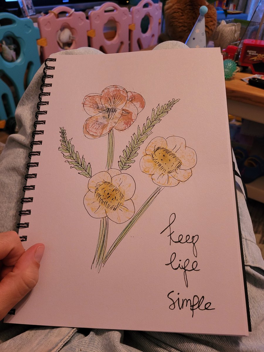 Picked some flowers at the Windmill Community Gardens today to have a practice at using the ink for artwork. Don't think it's bad for a first attempt. I'll have to try it in the art class at work 😊 #ActivityCoordinator