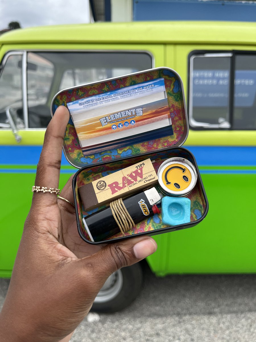 shopcannakits's tweet photo. Forever obsessed with the Munchy Machine Joint Kit https://t.co/VtfBg1kVHe https://t.co/TUrO5B0Fd0