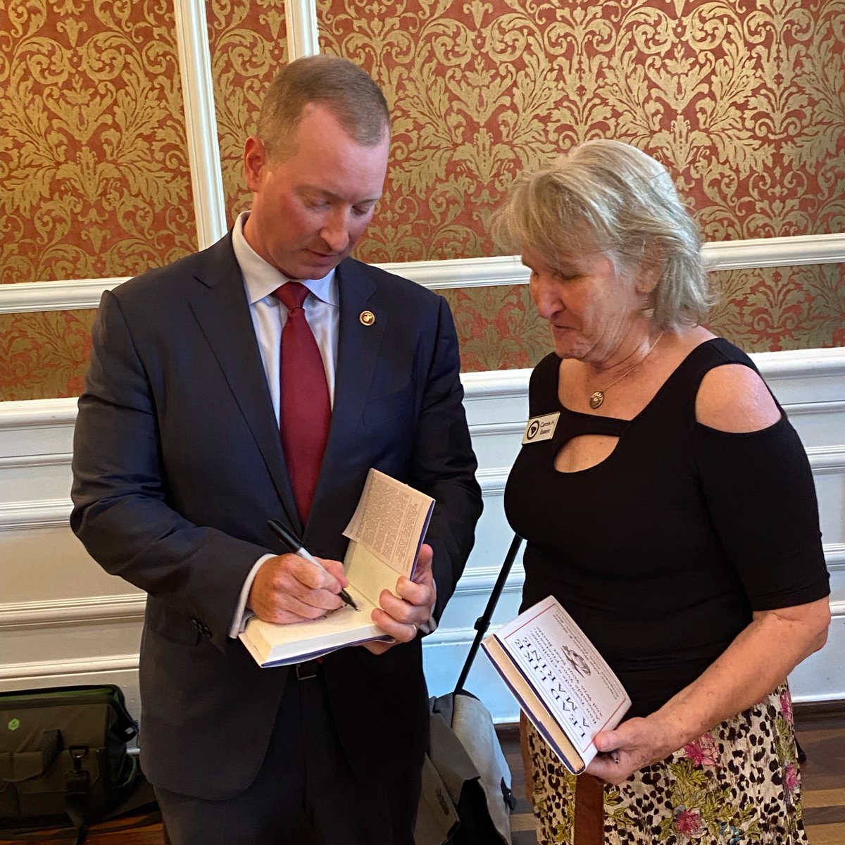 jwarrensc's tweet photo. No one works harder to elect conservatives than Republican women clubs - they are the backbone of our Party. I was thrilled to speak earlier today to the Greenville Republican Women's Club about @LeadLikeAMarine. Thank you for the incredible reception! #SemperFi https://t.co/o9ssL65gmz