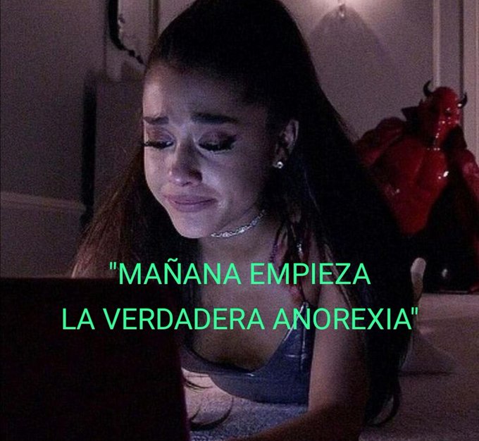 arushiadet's tweet photo. yo después de pesarme https://t.co/kqUADMlcgn
