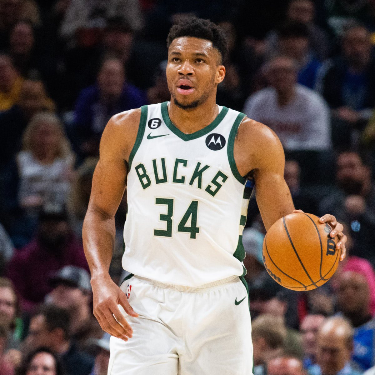 TheDunkCentral's tweet photo. Potential supermax extensions on the horizon: 

2026: Nikola Jokic - 5 years / $404M 

2025: Luka Doncic - 5 years / $367M 

2025: Joel Embiid - 5 years / $367M 

2024: Jayson Tatum - 5 years / $334M 

2024: Giannis Antetokounmpo - 5 years / $334M 

(Via @basketballtalk ) https://t.co/caqzBBzzDa