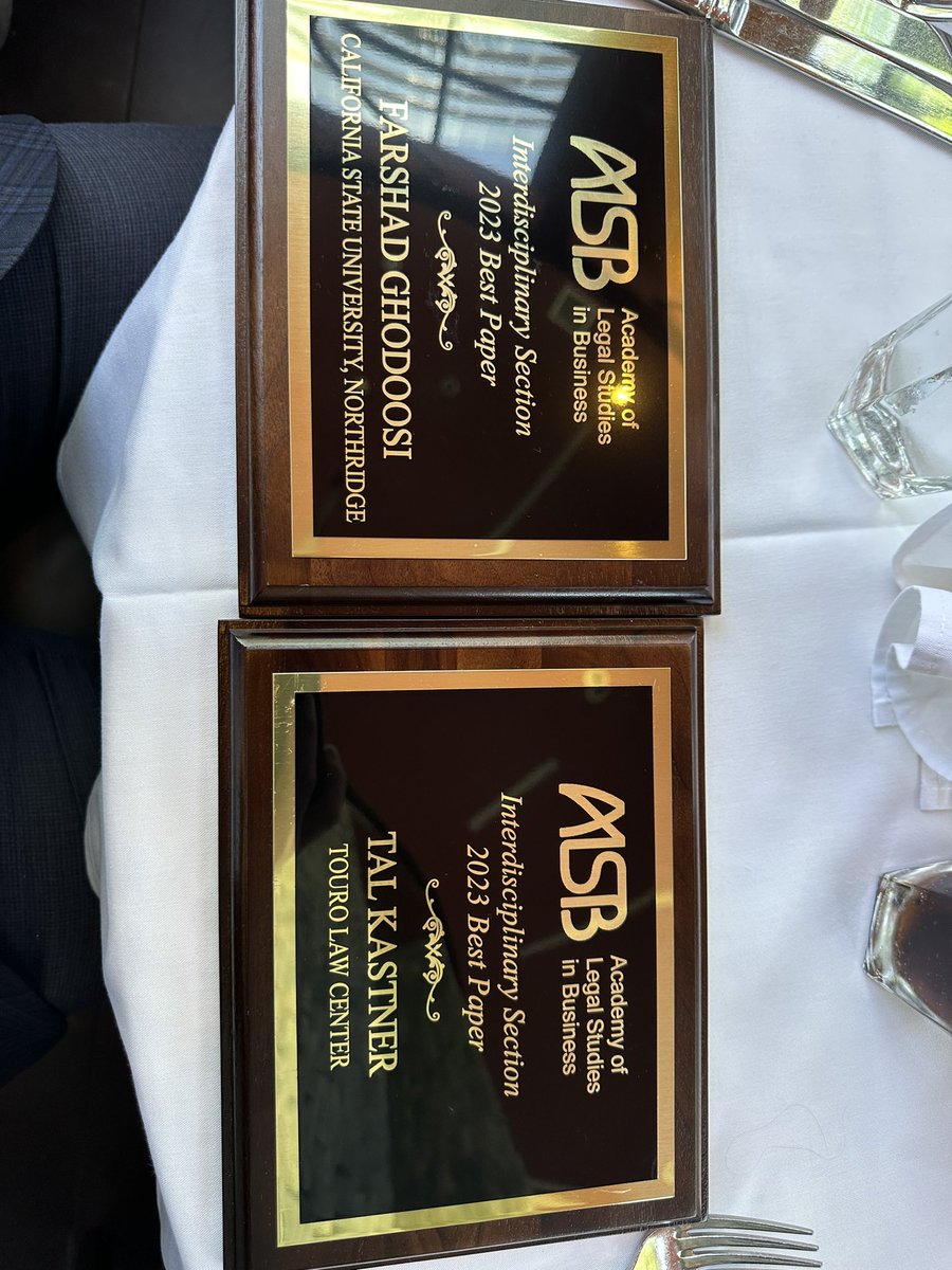 fghodoosi's tweet photo. Today my paper with @TalKastner on Big Data on Contract Interpretation won the 2023 ALSB best interdisciplinary award!! 
Wish Tal was here too. https://t.co/r8axS0UHn6