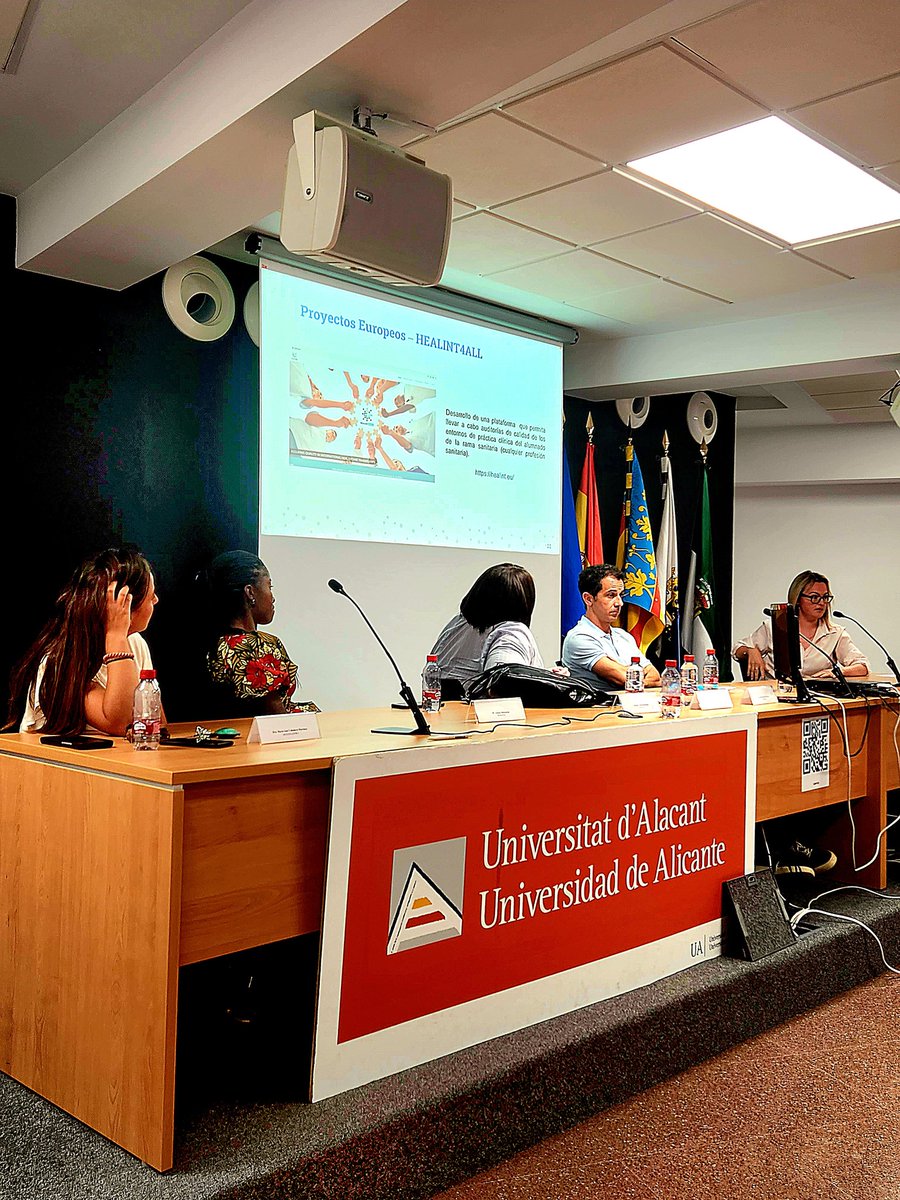 manuellilloc's tweet photo. @UA_Universidad @FaCienciasSalud @HealintEurope #multiplierevent @EU_Commission @EUErasmusPlus @staconst @J_C_Henderson @Patry4th sharing our project  outcomes &amp; piloting our tool &amp; course towards assuring quality in International health traineeships https://t.co/zwzcOJsoJI