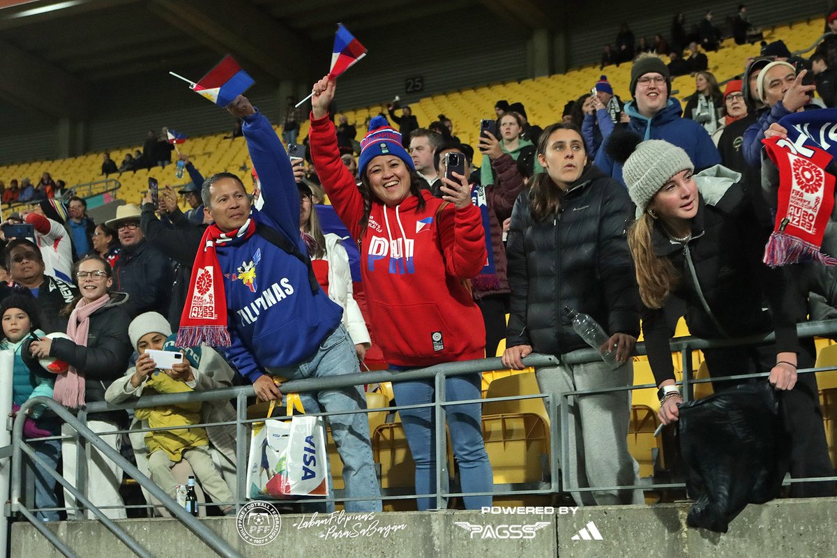 Today we celebrate the 🇵🇭 fans and supporters who made up a loud and sizable portion of the 3⃣2⃣3⃣5⃣7⃣ in attendance versus New Zealand. Maraming salamat po! 🫶 🔵🔴🟡 #LabanFilipinas #ParaSaBayan #WinTheMoment #FilipinasTayo #FWWC2023