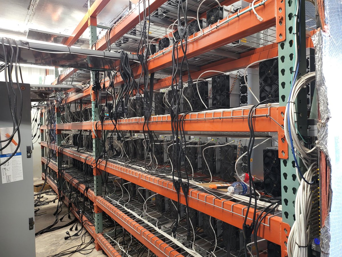 ⓀadenaHashing (@kadenahashing) on Twitter photo #IncreasetheHASH
+43 KA3's for the win 🚀⛏️🔥 #IncreasetheHASH
+43 KA3's for the win 🚀⛏️🔥