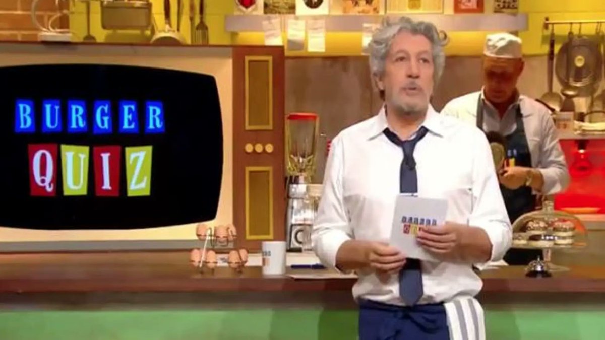 Nain_Portekoi's tweet image. Attention, ce quiz est un peu difficile :
- Groupe de policiers soutenant un collège en détention ?
- Groupe de militants d&apos;extrême droite ?
- Ou les deux ?