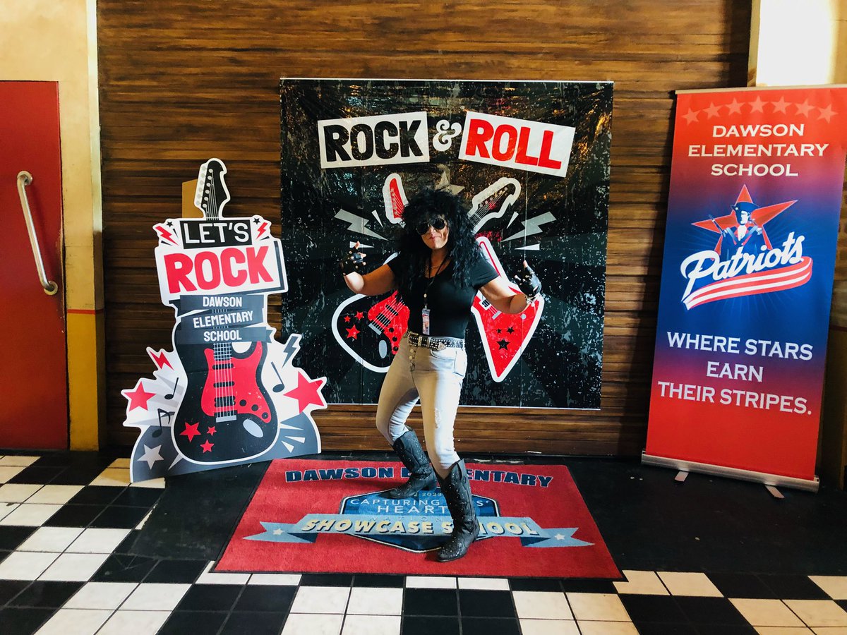 Reed0930's tweet photo. 🎸🤘🏼Dawson Lead Team had an AMAZING session @houseorock  to go with our school year theme “Our School Rocks!” 🤘🏼🎸 Ready for this school year with all the amazing teachers, students, staff, and families! @KimEllis23 @HNHOrtiz @melisasnook @JohnAPrezas @CCISD https://t.co/PuYW50paFZ