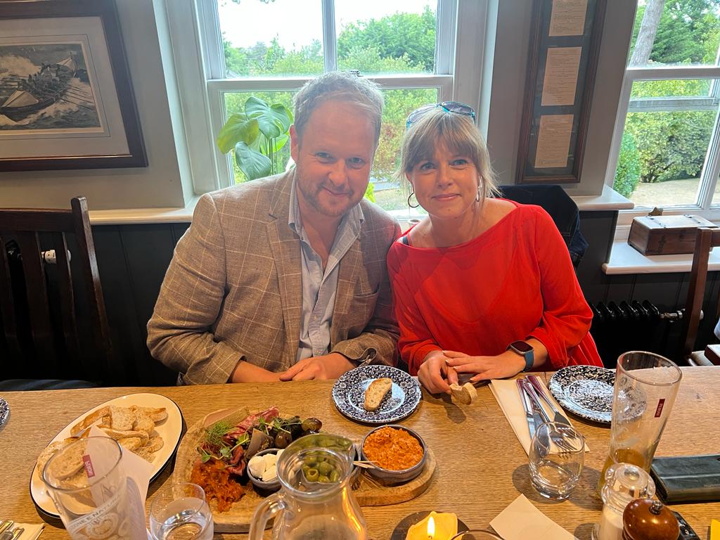 Lowri Gwyn tweet media