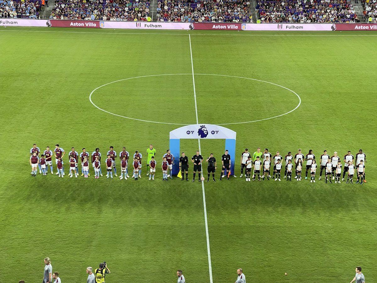 RyanBrownMS's tweet photo. Got together with some cool folks to welcome the Brits to town for the Aston Villa vs Fulham match - and to show some love for the Spurs. It was a blast! 
⚽️ 🇬🇧 🤝 🇺🇸 https://t.co/9M8Hyv78kJ