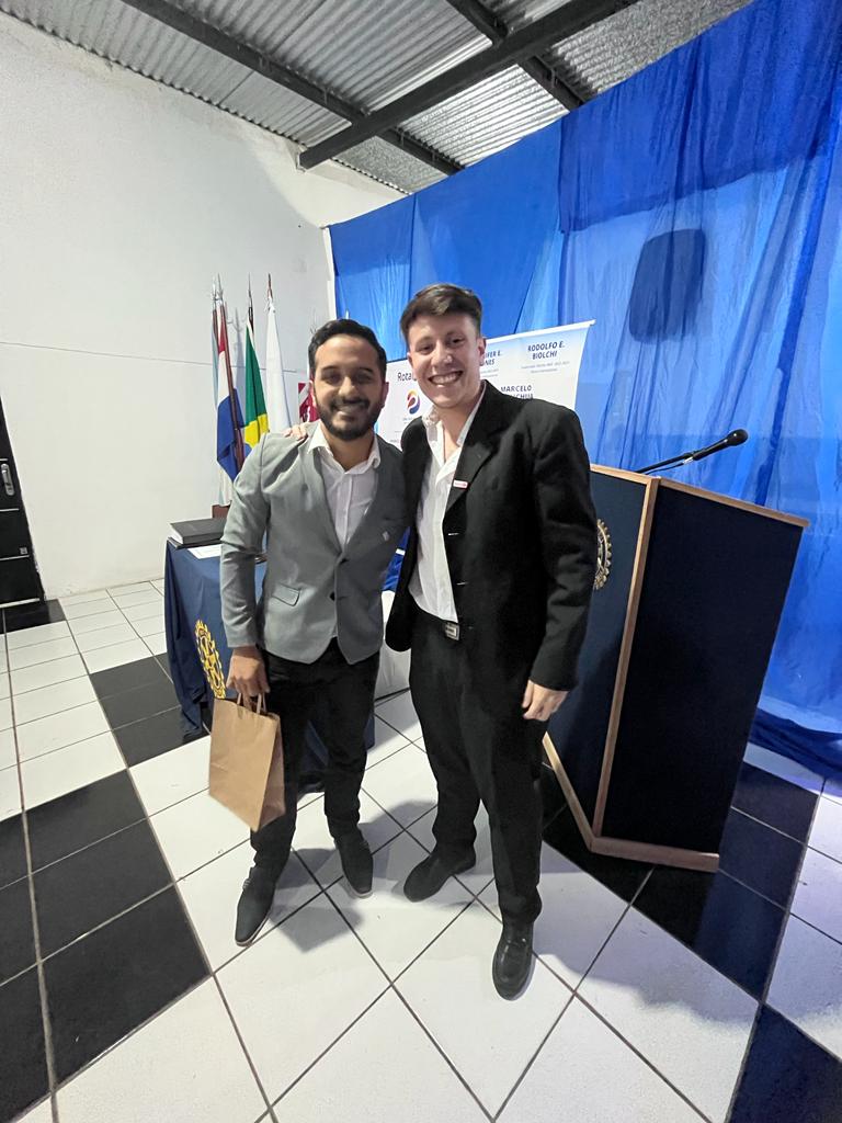 RtcPLibres's tweet photo. Además de despedir a quienes culminaron  su ciclo en Rotaract, deseándole todo lo mejor en lo que emprendan.

Muchos éxitos a los presidentes y diferentes cargos de Rotary, Rotaract e Interact, que sea un año en que se Cree esperanza en el 🌏 https://t.co/lPt7V2tFTl