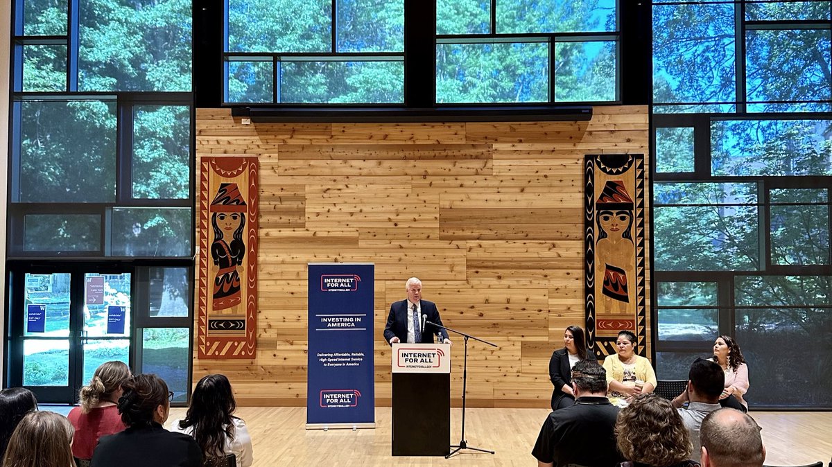 Nickcourtney91's tweet photo. Such a privilege to be at the @Welebalt_UW with @NTIAgov and local Tribal leaders to announce the release of $1 billion in funding to expand internet access and adoption on Tribal Lands. https://t.co/AVpVM7RFCJ