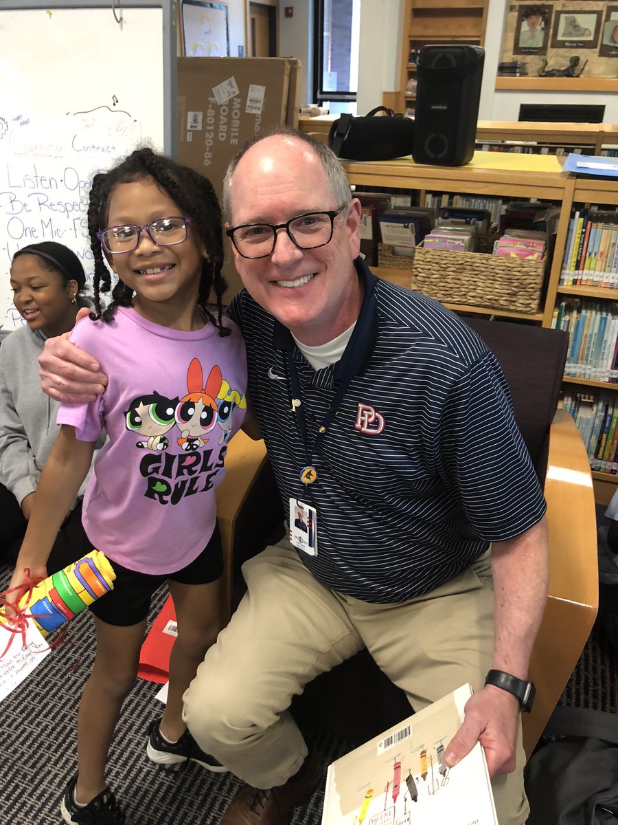 Is yellow or orange the true color of the sun?#The Day the Crayons Quit #Harambee <a href="/PDSHead/">Glyn Cowlishaw</a> <a href="/FSP_Charlotte/">Freedom School Partners</a>