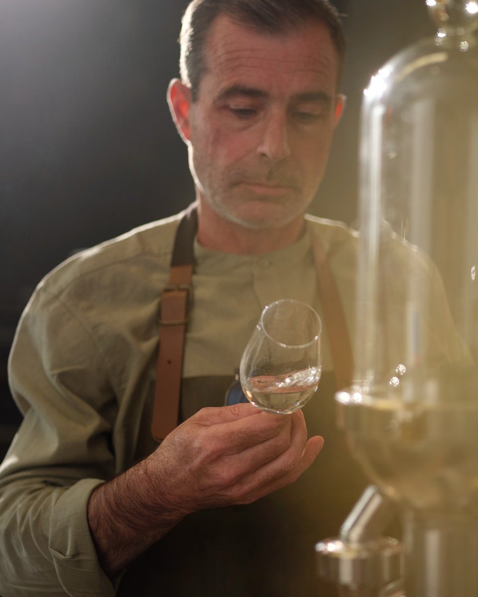 Listen to The Barrel Room Chronicles to hear more about the creation of our gins and the passion of our Head Distiller Ciaran "Rowdy" Rooney and Forager Geraldine Kavanagh. bit.ly/3YejPqe

<a href="/1stReelEnt/">1st Reel Entertainment</a> #IrishWhiskey #IrishGin #GlendaloughDistillery