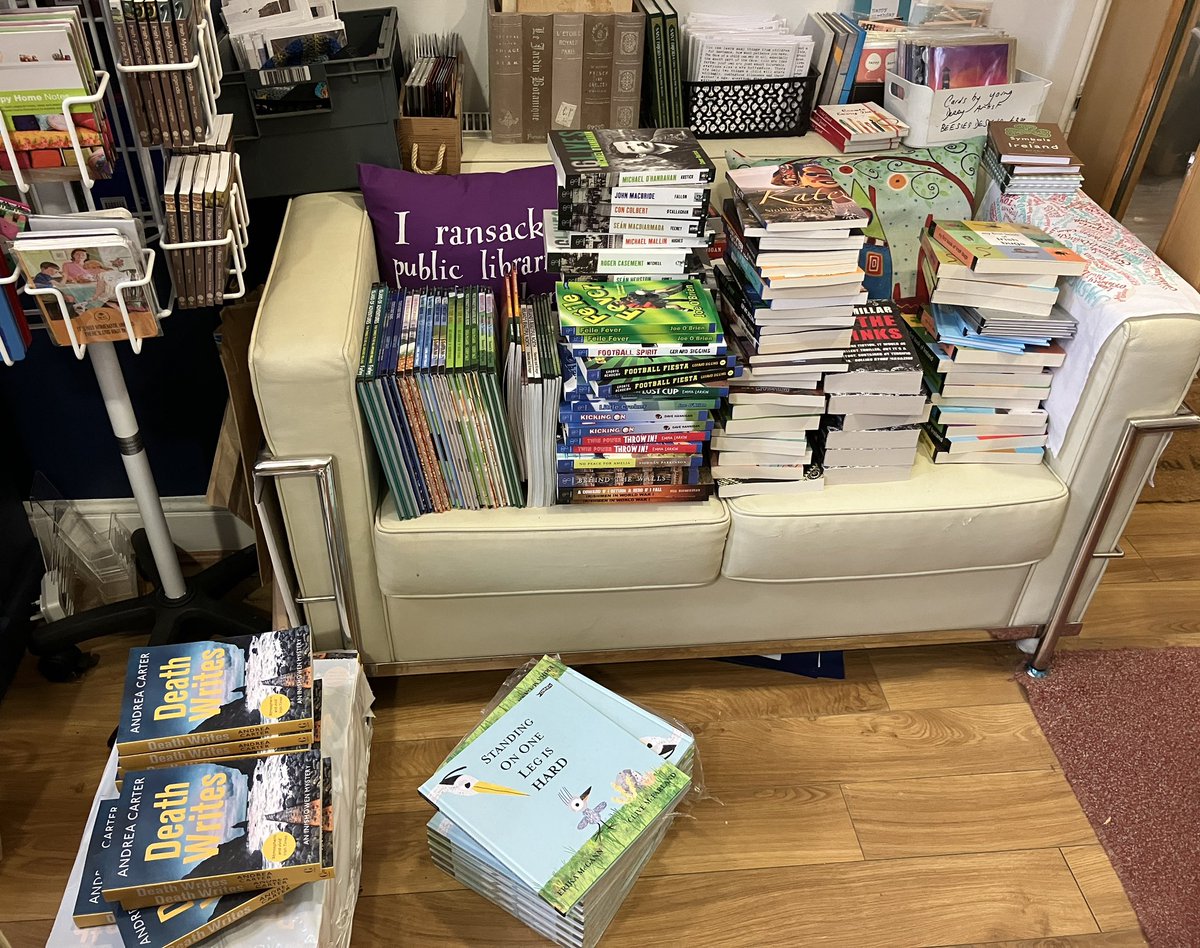 LittleAcornsBks's tweet photo. Busy booky day for deliveries with gems from @OBrienPress, @UlsterHistory & @ArgosyBooks (not all pictured!) & @andysaibhcarter's fab novel #DevilWrites, @CliveMcF's gorgeous #StandingonOneLegisHard & more #DerryGirls merch. Gonna be a late night! ๐๐ https://t.co/BURpr6LTj3