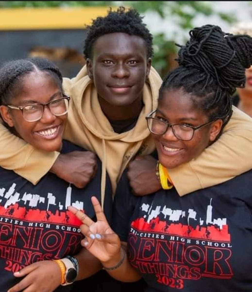 FutureFndation's tweet photo. Congratulations to our Future Foundation 2023 High School Graduates ❣️

#educationmatters 
#collegebound
#futurefndation
#Tricities 
#Banneker https://t.co/j7oh0LAJMc