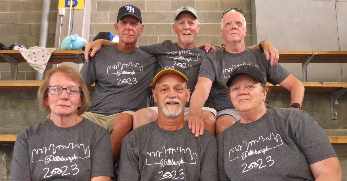 SeniorGames1's tweet photo. Squad goals: SIX siblings from the Bass family competed together in Swimming at the 2023 National Senior Games presented by @Humana. 

Read the story behind their sweet family reunion 🔗 https://t.co/EX30CmpzCp #NSG2023 https://t.co/pnOMcK9mYW
